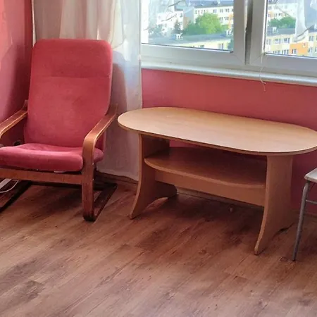 Z Baldachimem I Pieknym Widokiem Olsztyna Apartment *